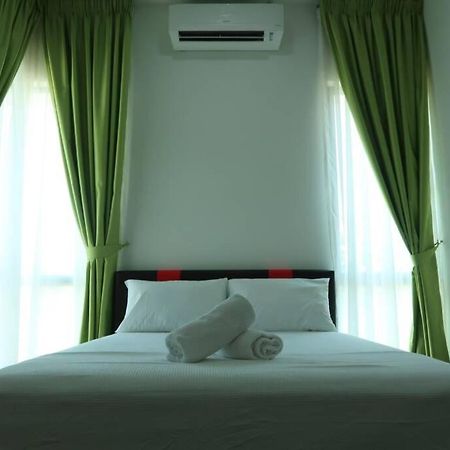 Promo Private Luxurious Nilai Vacation Home Exterior foto